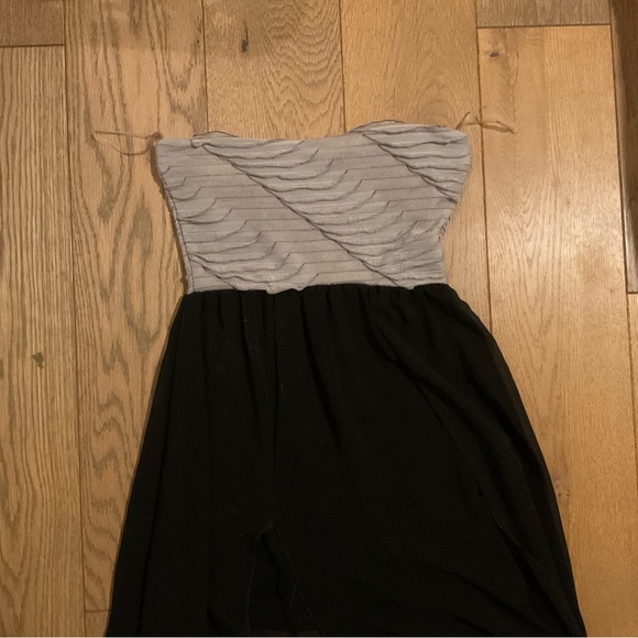 Black and grey/beige Strapless dress with mesh skirt - Picture 2 of 6